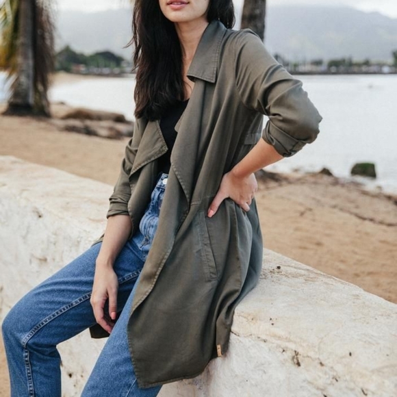 ๐ฒ Tentree Women's Echo Lightweight Tencel Jacket in Olive, Large - Picture 11 of 11